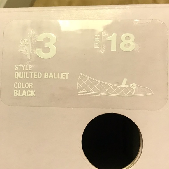 The Children’s Place Black Ballet Flats for Girls, size 3 - Picture 8 of 8